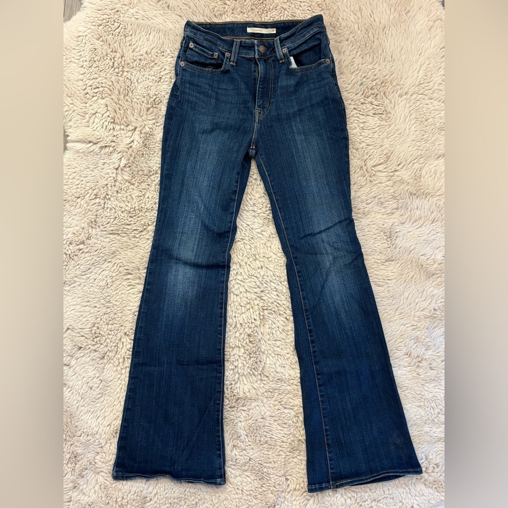 Levi's Classic Blue Flare Jeans for Women